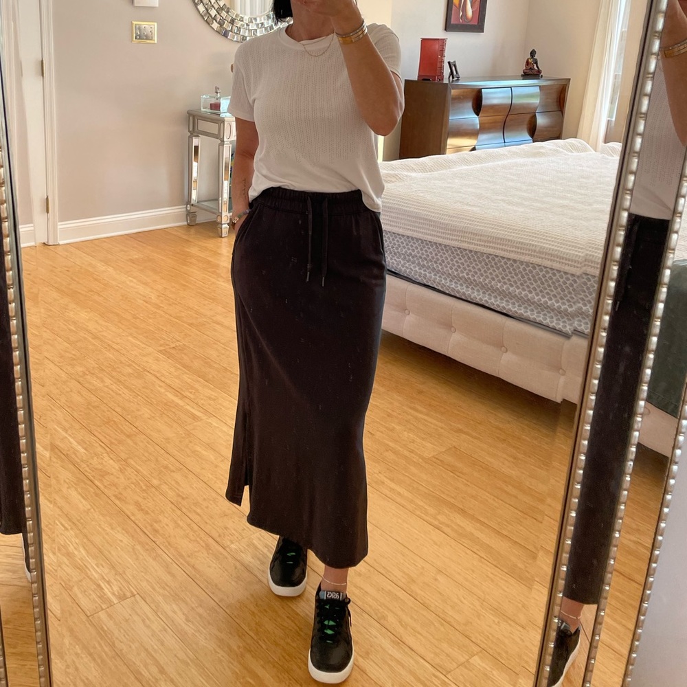 Rare Lululemon long fleece skirt size 4